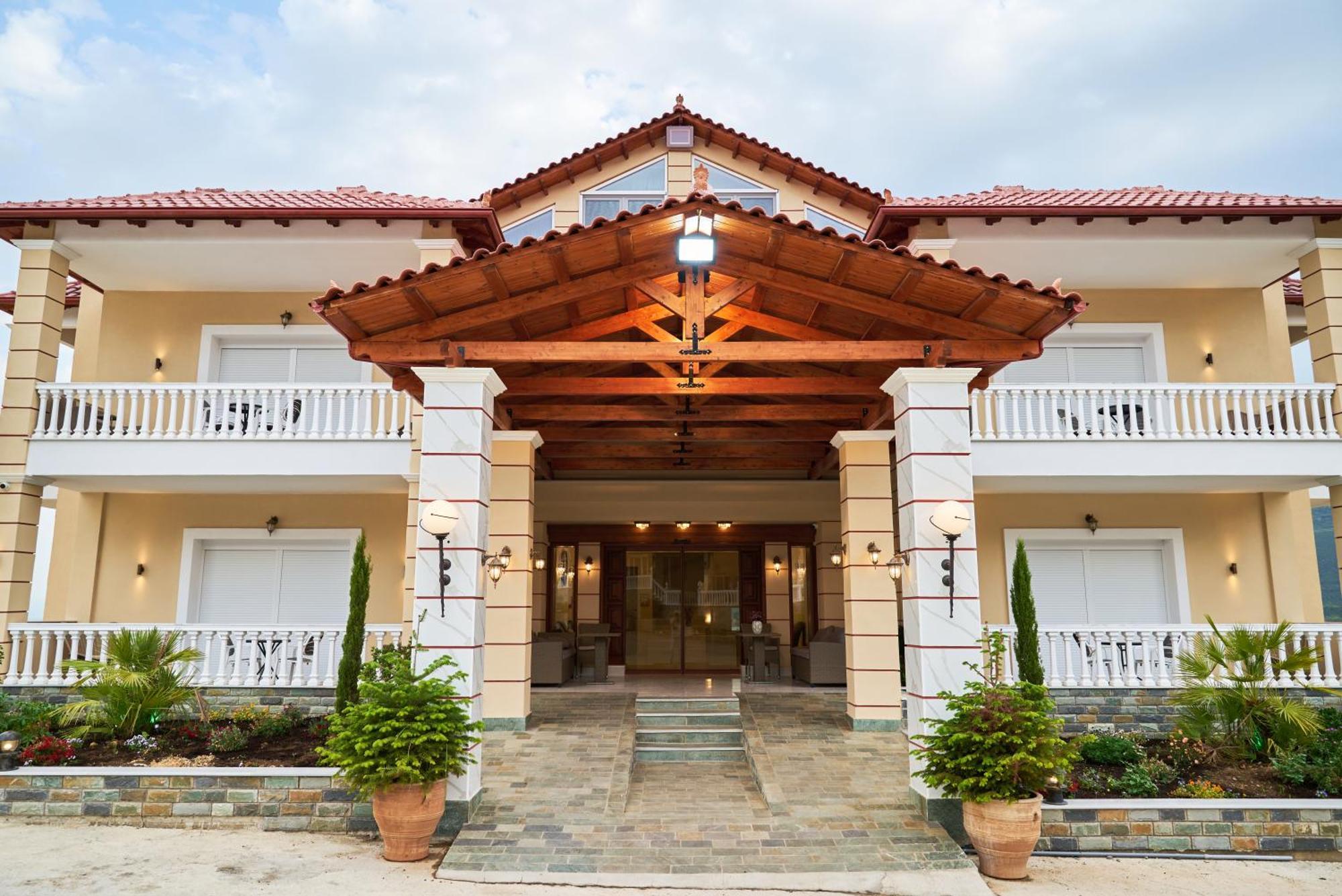 Famissi Sofita 7 Aparthotel Καλαμπάκα Εξωτερικό φωτογραφία