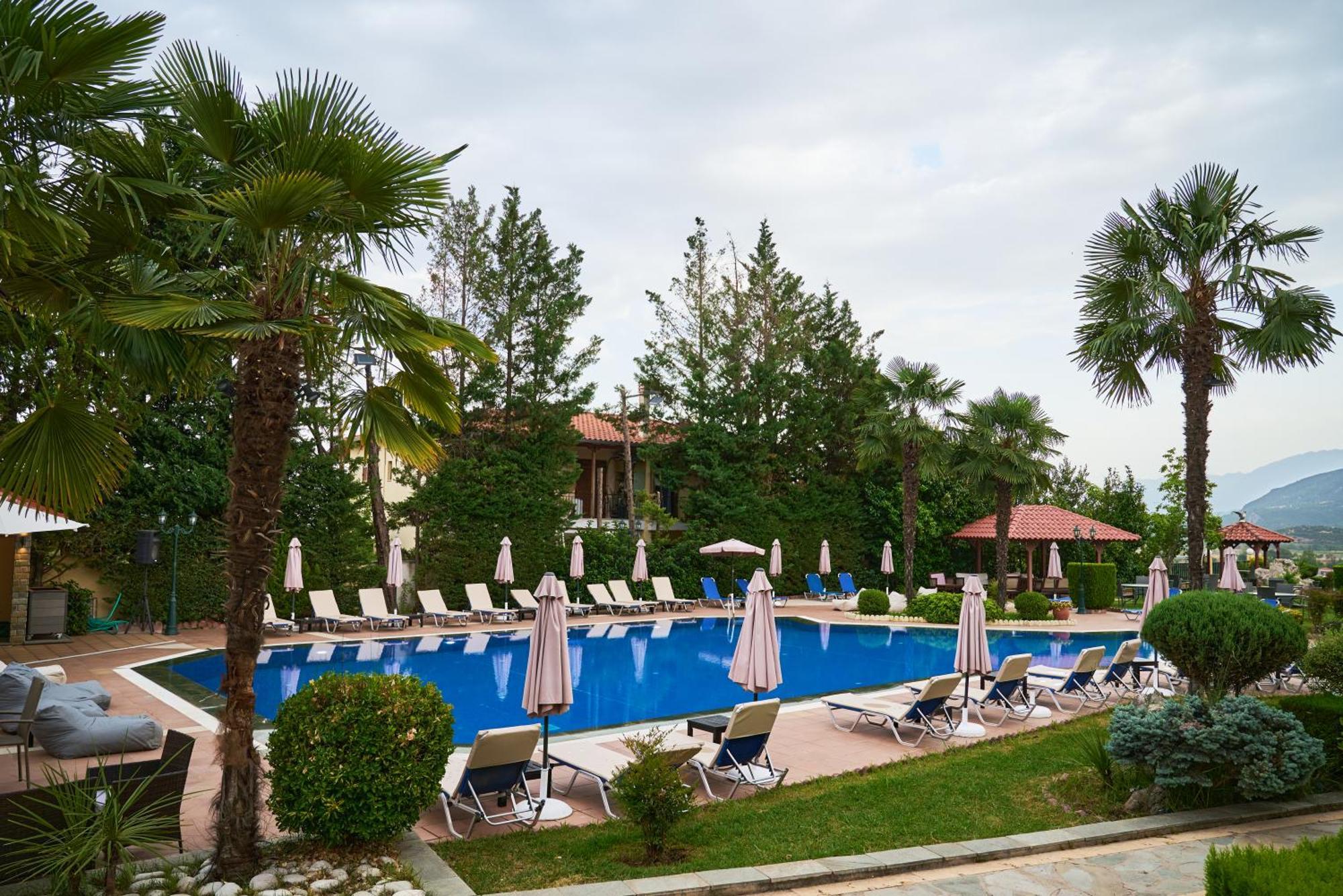 Famissi Sofita 7 Aparthotel Καλαμπάκα Εξωτερικό φωτογραφία